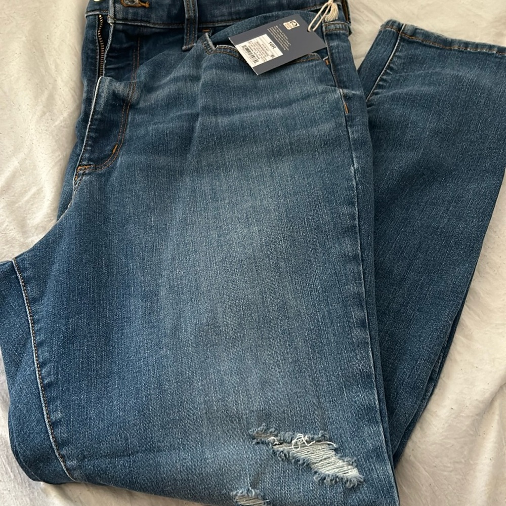 Universal thread high-rise skinny jeans